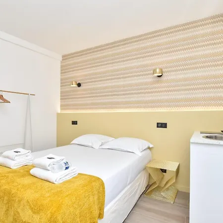 Cosy Bedroom - Tour Eiffel Champs De Mars 4a Appartement *